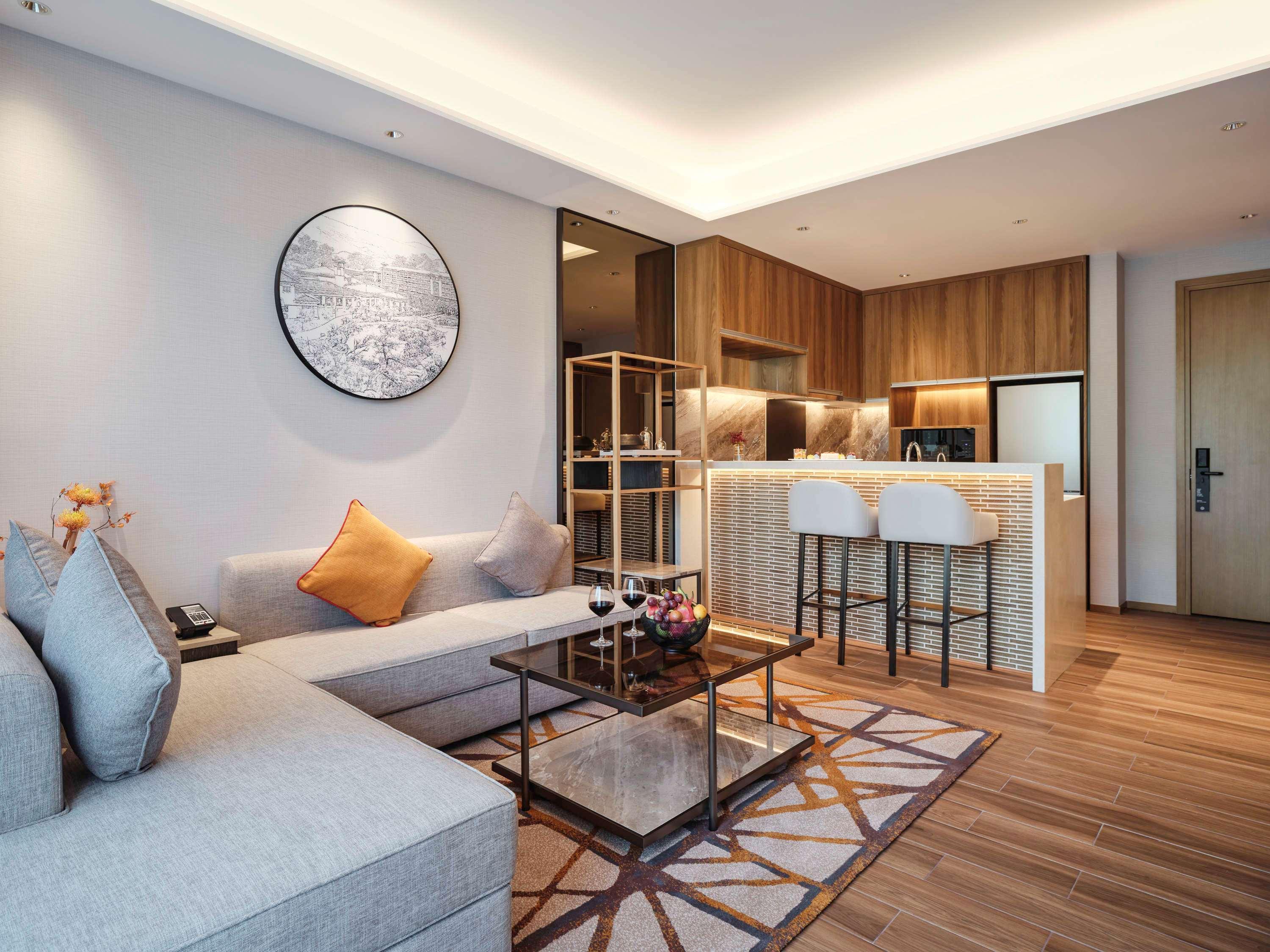 Pullman Hotel&Pullman Living Dongguan Forum Bagian luar foto