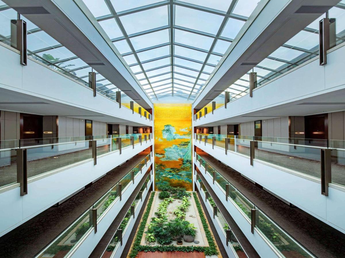 Pullman Hotel&Pullman Living Dongguan Forum Bagian luar foto