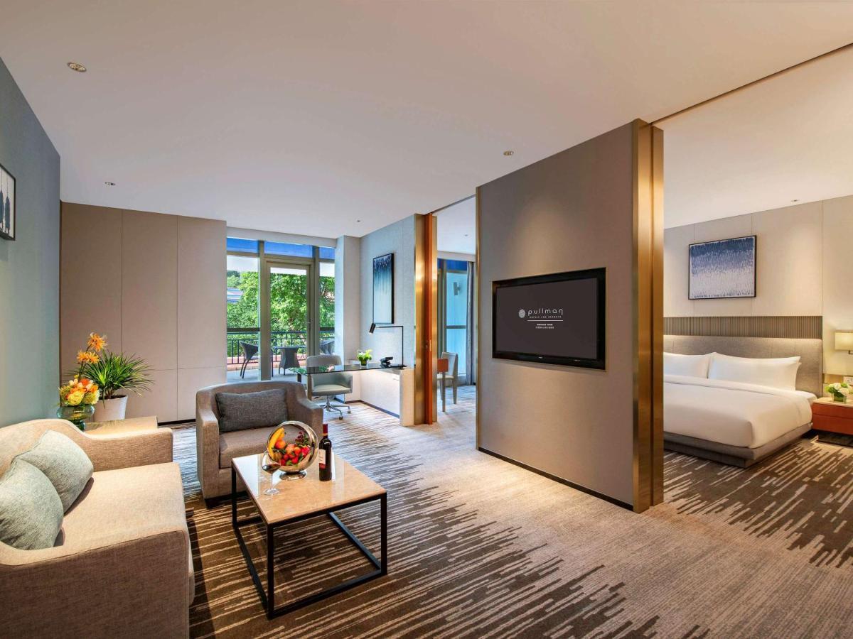 Pullman Hotel&Pullman Living Dongguan Forum Bagian luar foto